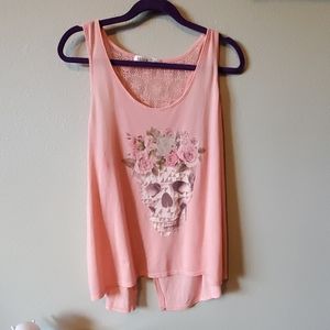 Skull tank